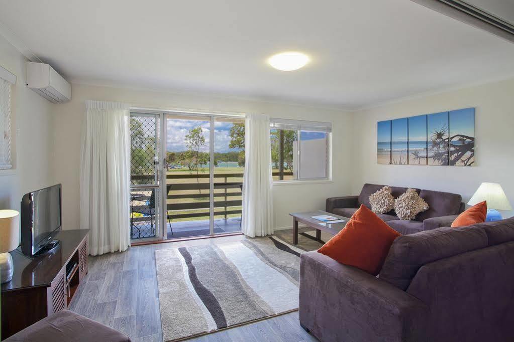 Aparthotel Regency Waterfront Noosa Noosaville Exterior foto